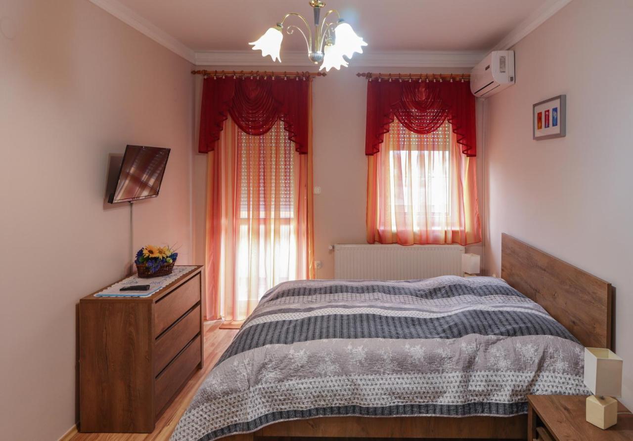 Huerkecz Apartmanhaz Hévíz Exteriör bild